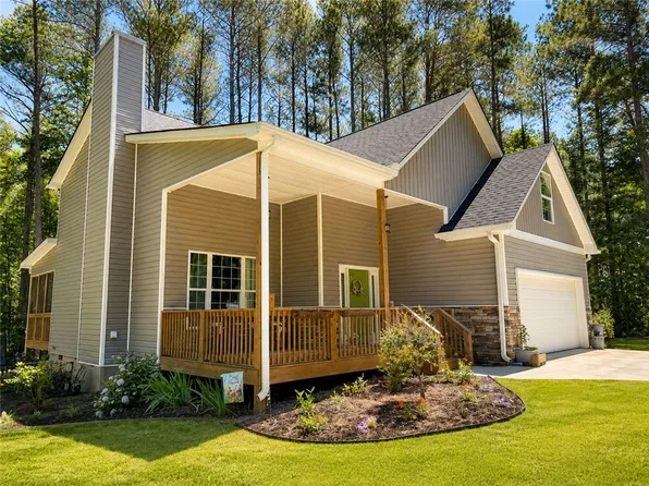 35 Riverbend Rd, Lavonia, GA 30553