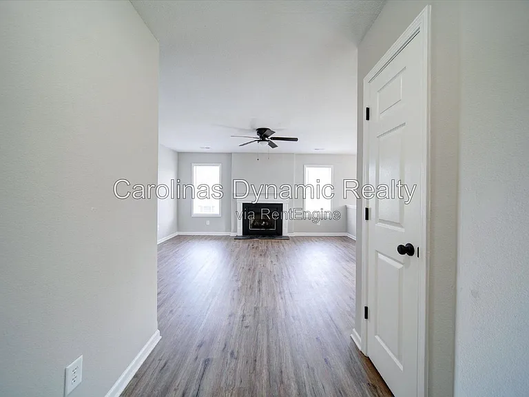 3702 Cardinal Bluff Ln — Photo 5