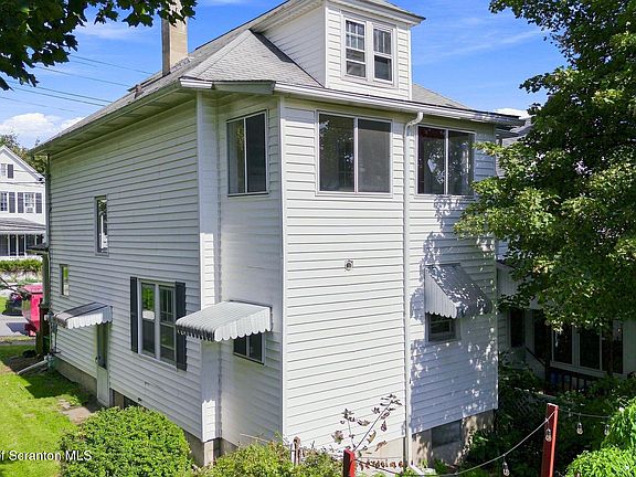 4th image of 405 Cleveland St