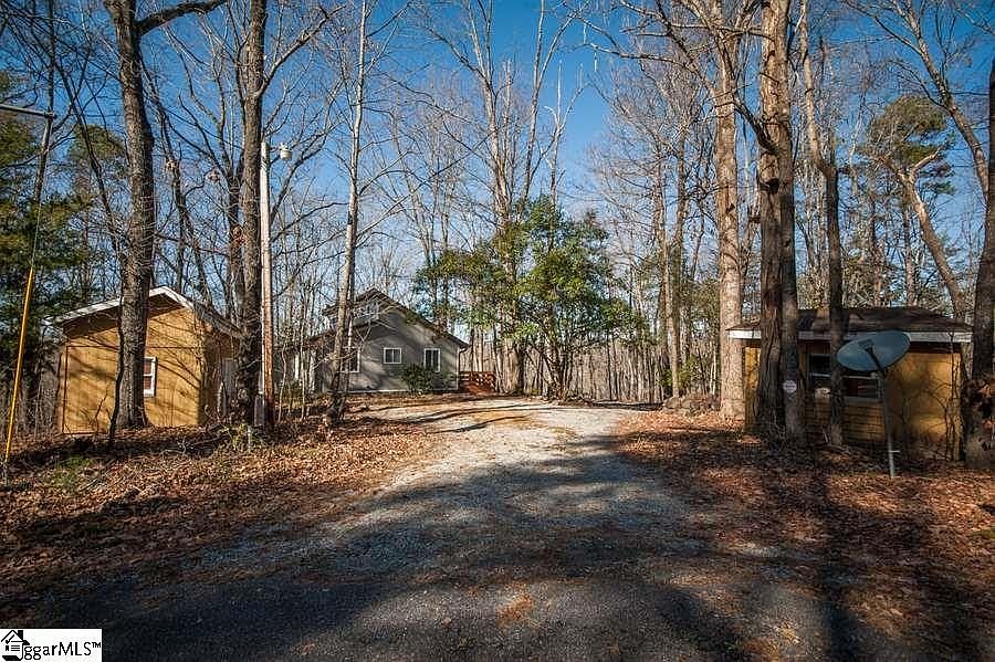 1st image of 15 Wildflower Ln