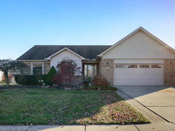 47663 Belmont Dr, Van Buren Township, MI 48111