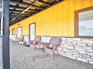 610 Highway 39, Ingram, TX 78025