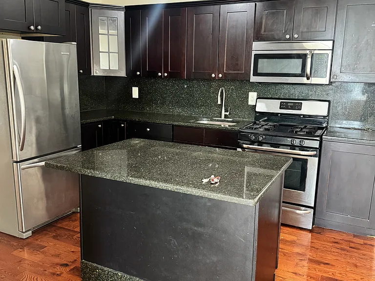 3 John St #206 — Photo 11