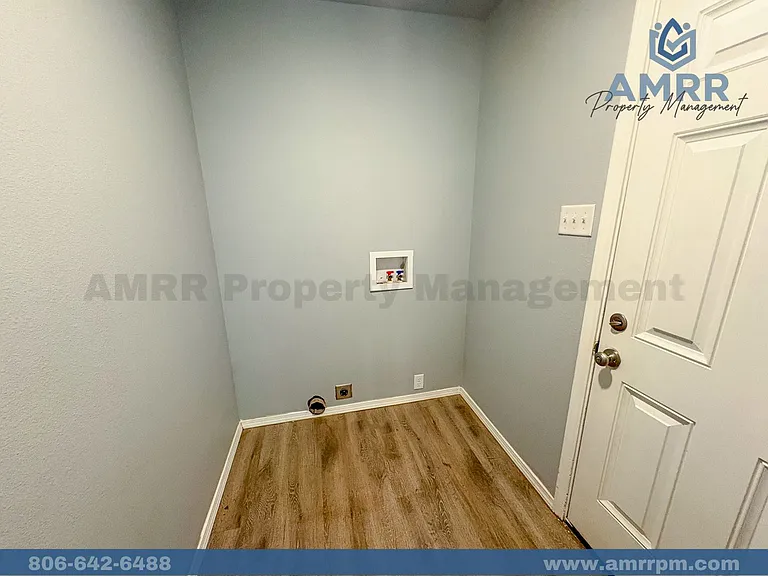 8430 11th St — Photo 17