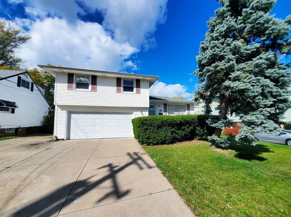 19751 Upper Terrace Rd, Euclid, OH 44117