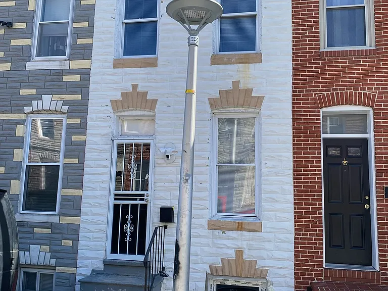 1255 Sargeant St #A — Photo 1