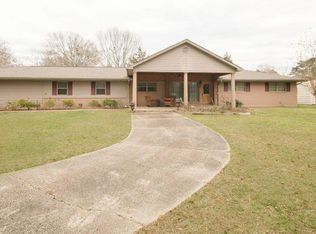 711 Auburn Dr, Deridder, LA 70634