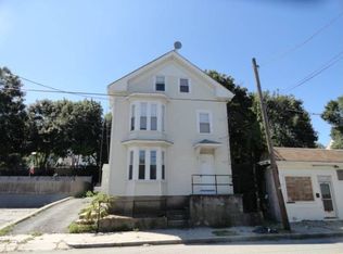 810 Douglas Ave, Providence, RI 02908