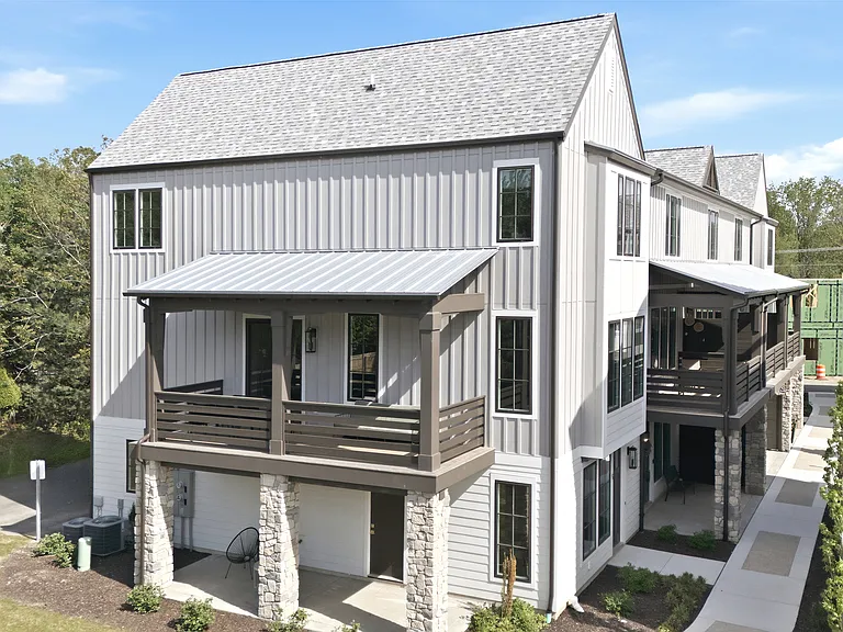 16009 Goodwin Ave #9 — Photo 26