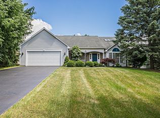 2 Westin Ct, Pittsford, NY 14534