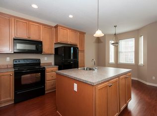 613 SE 128th Ave, Portland, OR 97233