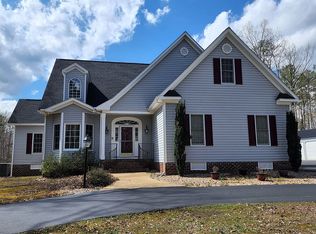 12800 Bundle Rd, Chesterfield, VA 23838