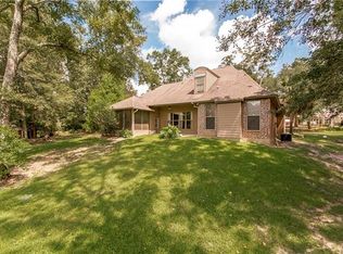 39184 Live Oak Dr, Ponchatoula, LA 70454
