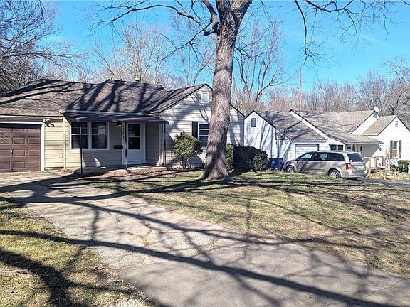 2nd image of 11108 E 57th St
