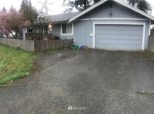 14310 Ash Way, Lynnwood, WA 98087