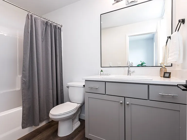 The Vantage - Bellingham's Premier Apartment Building — Photo 37