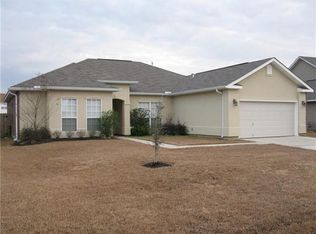 765 Lakeview Ln, Covington, LA 70435