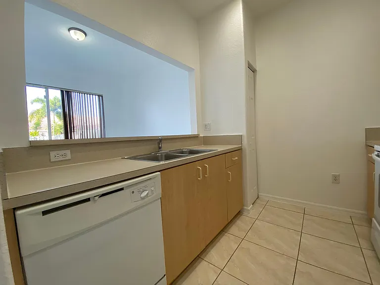 10985 SW 239th Ter — Photo 17