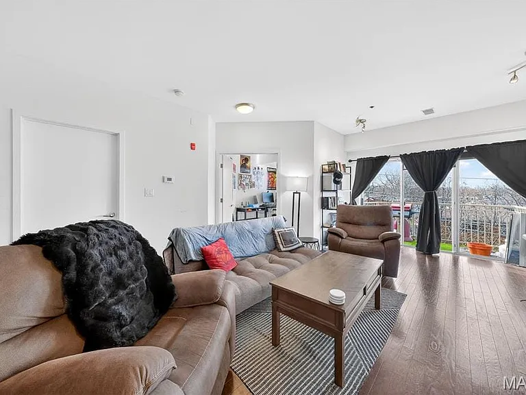 849 Westgate Ave #305 — Photo 11