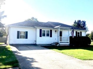 1009 Mallard Ct, Fremont, OH 43420