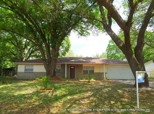 2518 Ranch Lake Cir, Lutz, FL 33559