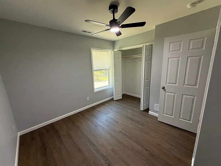212 W Cherry St #1528 — Photo 10