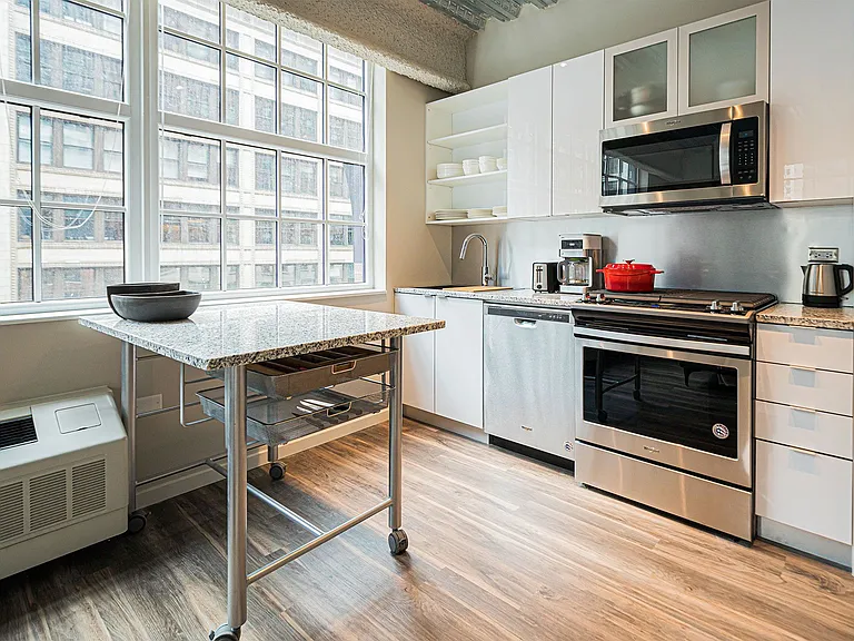MDA Apartments — Photo 1