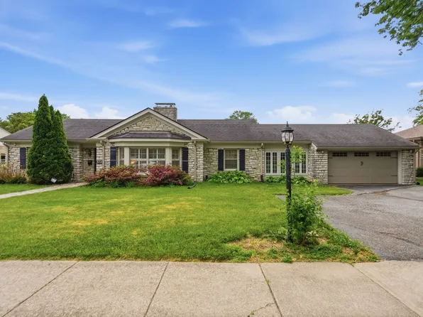 514 Springhill Dr, Lexington, KY 40503