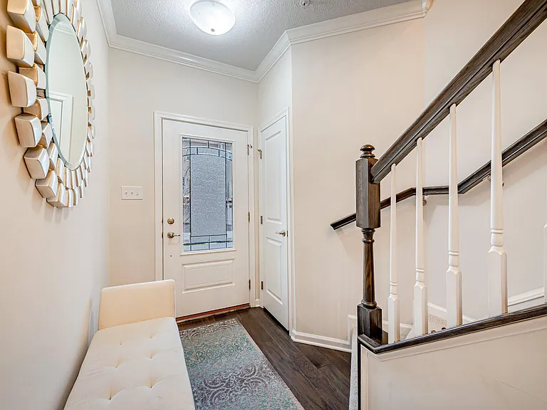 3053 Mahican Cir — Photo 3