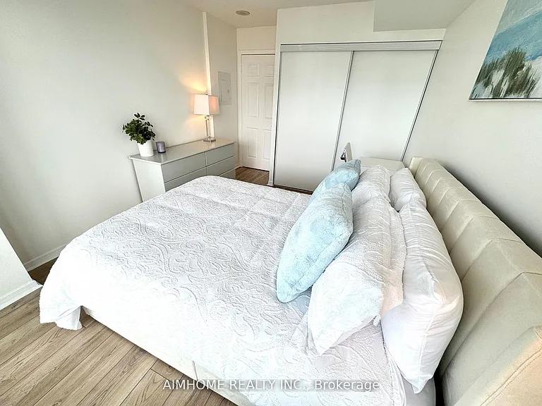 5508 Yonge St #2507 — Photo 22