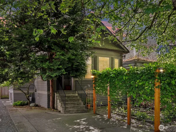 118 10th Avenue E, Seattle, WA 98102