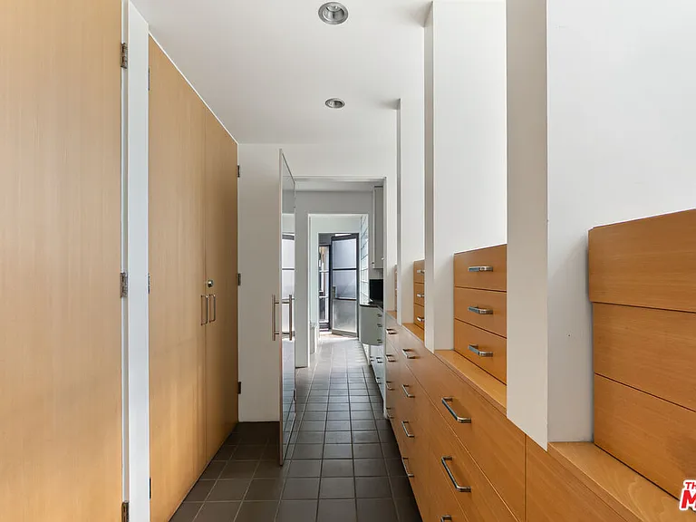 3410 Hermosa Ave — Photo 21