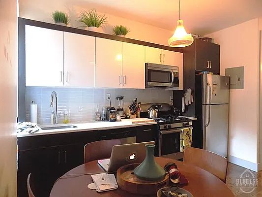 1st image of 357 Sterling Pl Floor 3