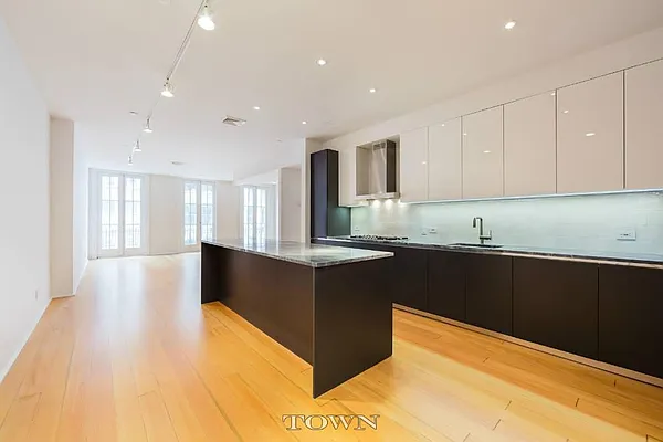 Rented by Town Residential | media 18