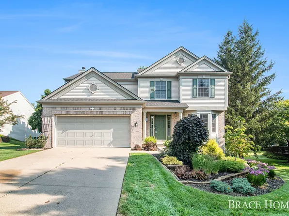 4253 Arlet Ct SE, Kentwood, MI 49546