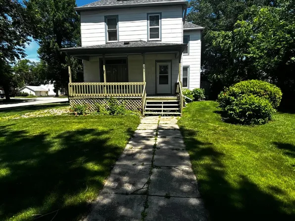 501 6th St SE, Pipestone, MN 56164