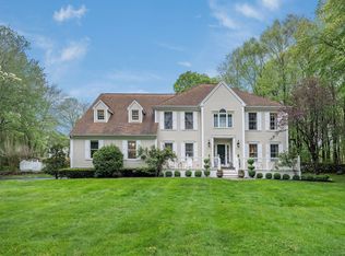 59 Copperfield Dr, Madison, CT 06443