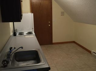 11 Osgood St APT 6, Greenfield, MA 01301