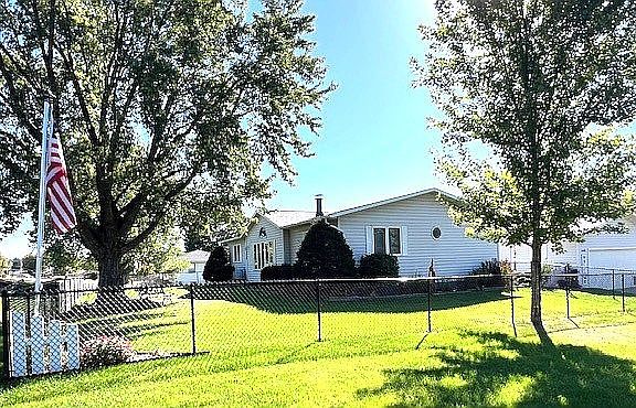 2nd image of 6602 Lafayette Rd