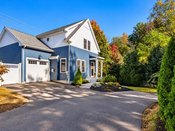 4 Oreilly Ln, Foxboro, MA 02035