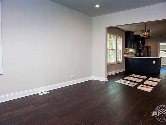 3rd image of 1208 S 11th Ave