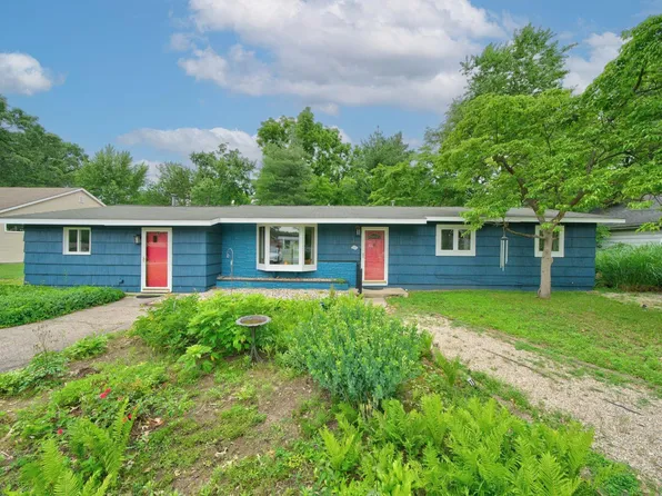 1962 E La Salle Ave, Mishawaka, IN 46545