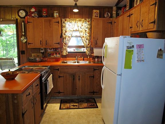 3rd image of N 5485 1st Street