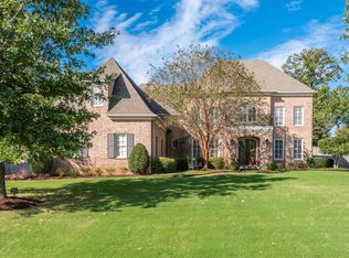 2115 Manning Cir E, Nesbit, MS 38651