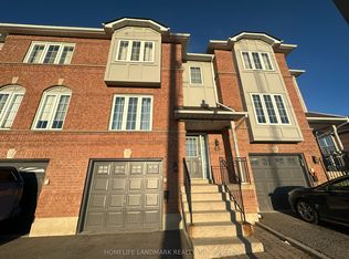 2398 Britannia Rd W #63, Mississauga, ON L5M 6B6