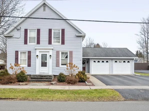 6 Locust St, Greene, NY 13778