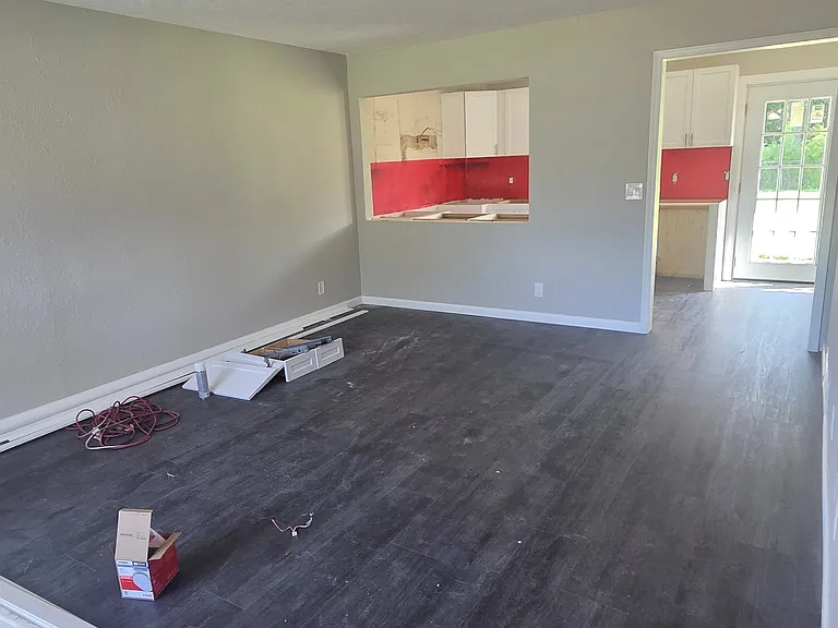 4316 Willowpoint Dr — Photo 2