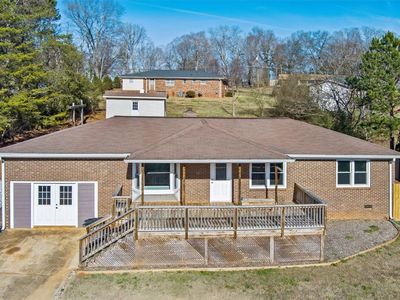 4 S Valley Ln, Greenville, SC, 29611