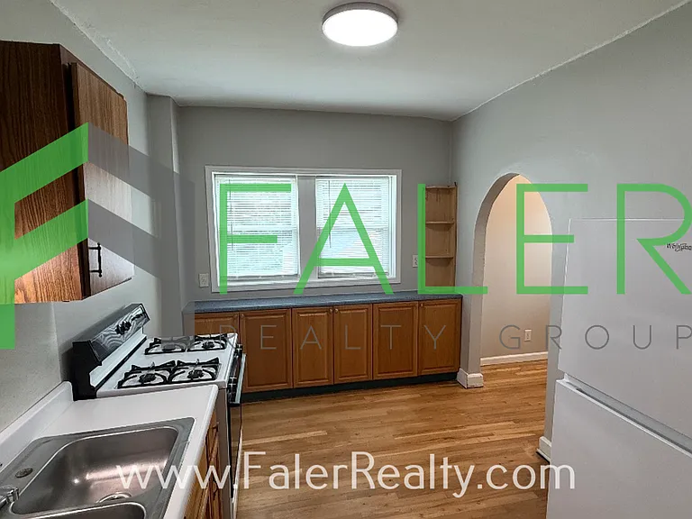 9 Anderson St — Photo 12