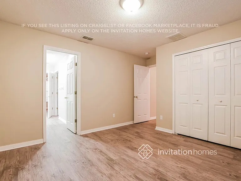 1511 Canopy Oaks Dr — Photo 12